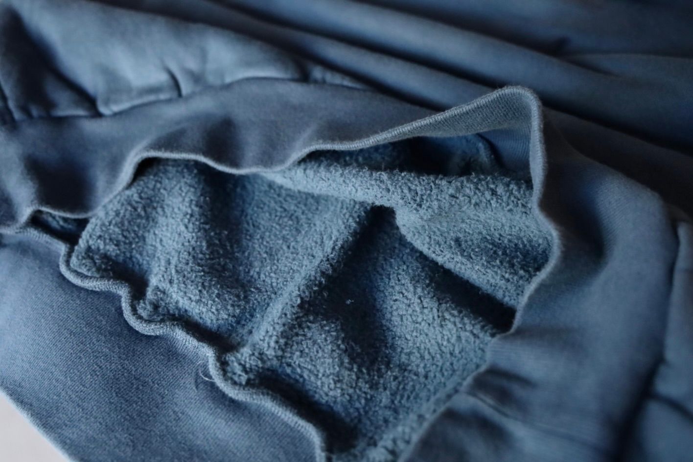 イズネス 25AW PIGMENT DYED ZIP SWEATSHIRT(25AW_08_1007AWCS04)NAVY☆新作発売！