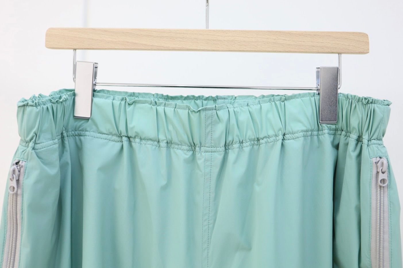 イズネス 26SS Technical Ventilation Shorts(26SS_32_1006SSSHORTS01)MINT☆新作発売！