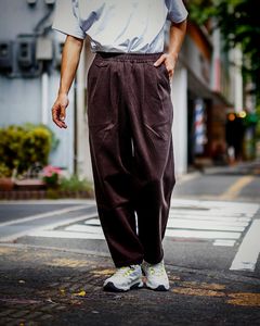 フレッシュサービス HOUNDSTOOTH TWO TUCK TRACK PANTS (FSC243-40188)BROWN