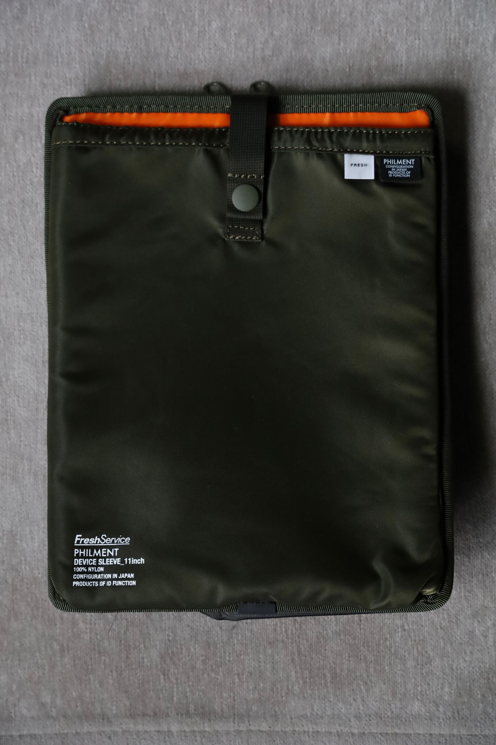 FreshService - PHILMENT FS DEVICE SLEEVE_11inch(KHAKI) | mark