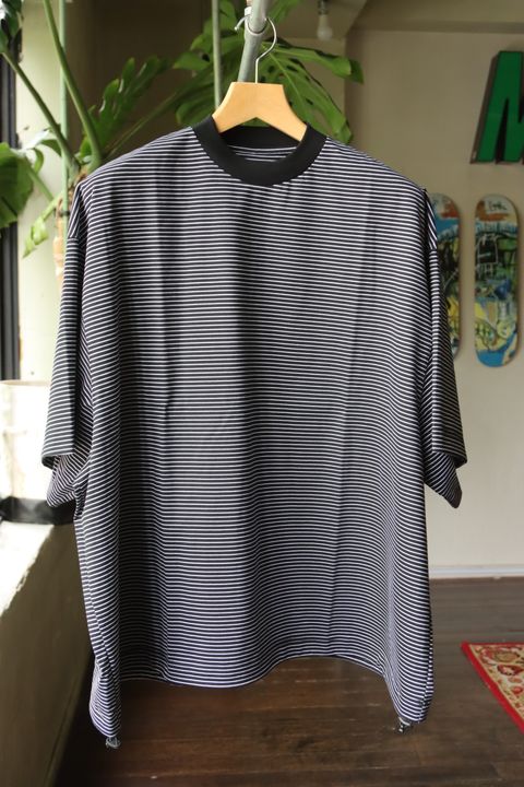 イズネス23SSバルーンTシャツ BALLOON  T-SHIRT(31SSSH05-1)BLACK×WHITE BORDER