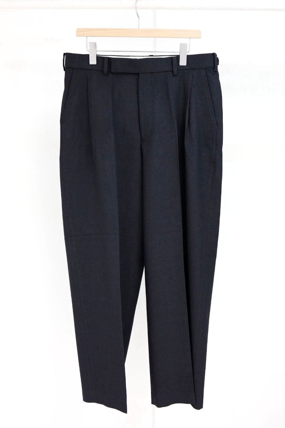 マーカ 26AW SINGLE PLEAT WIDE TROUSERS(M26C10PT02C) CHAMBRAY BLACK☆新作発売！