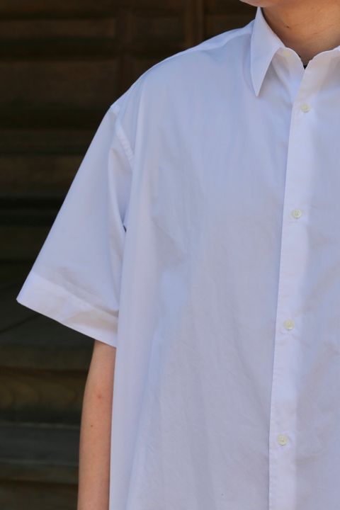 Dulcamara Broad Oversized S/S Regular Collar Shirt(GM212-50625B) style.2021.5.30