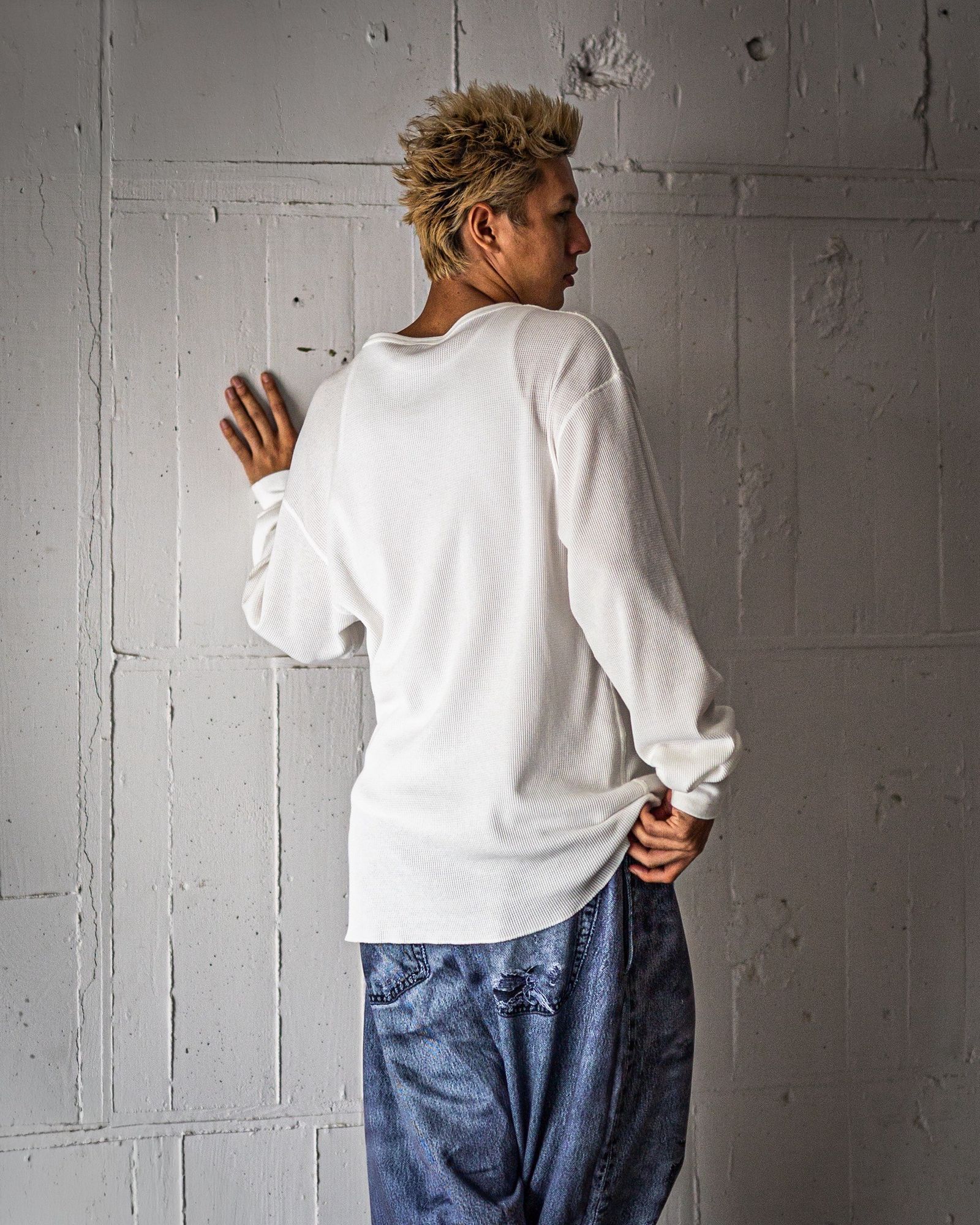 完売前に【SAINT Mxxxxxx】LS THARMAL TEE SAINT Mxxxxxx]LS THARMAL TEE/WHITE(SM-HR8-0000-038) – R&Co.