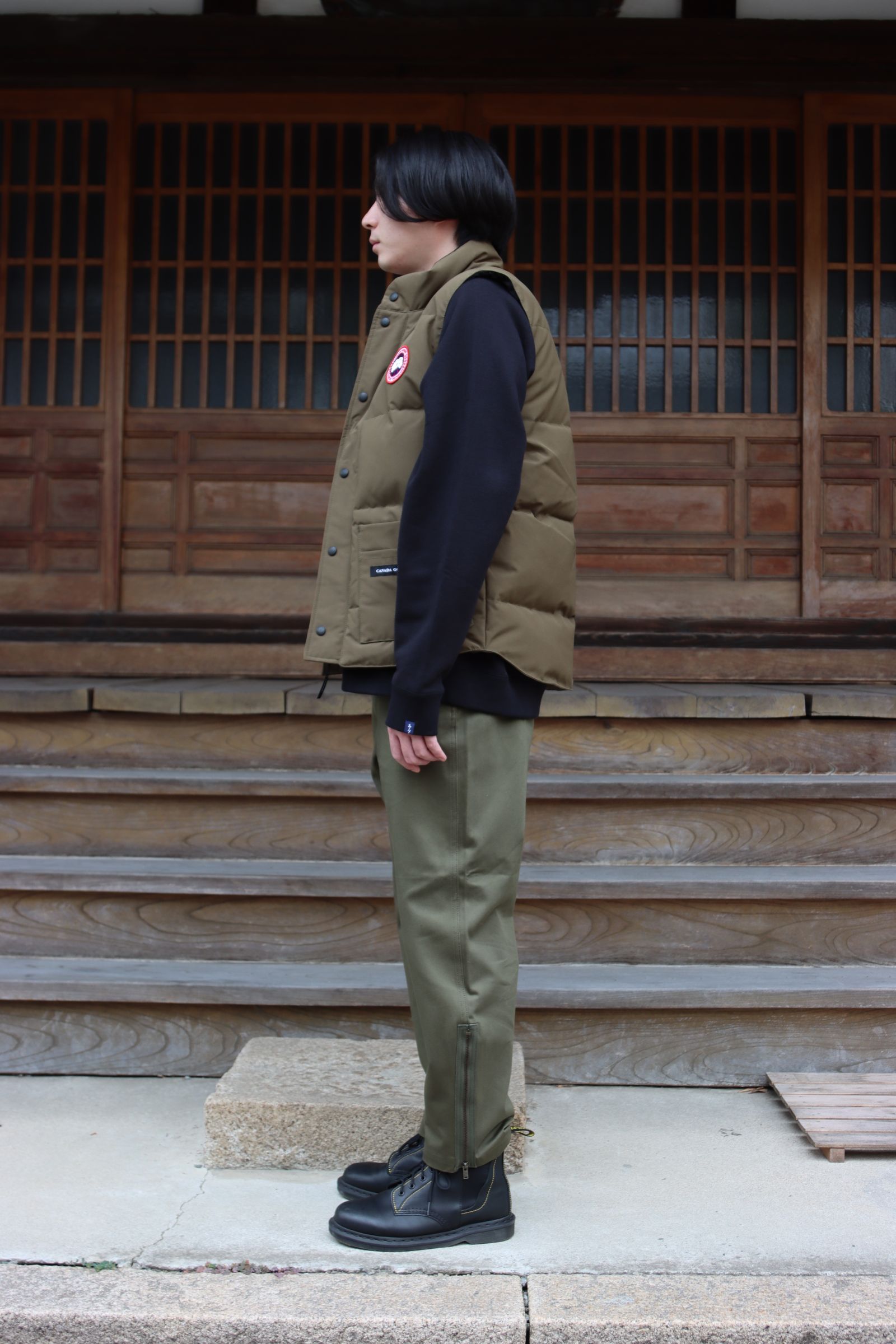 CANADA GOOSE FREESTYLE CREW VEST"KHAKI"style.2021.10.17.