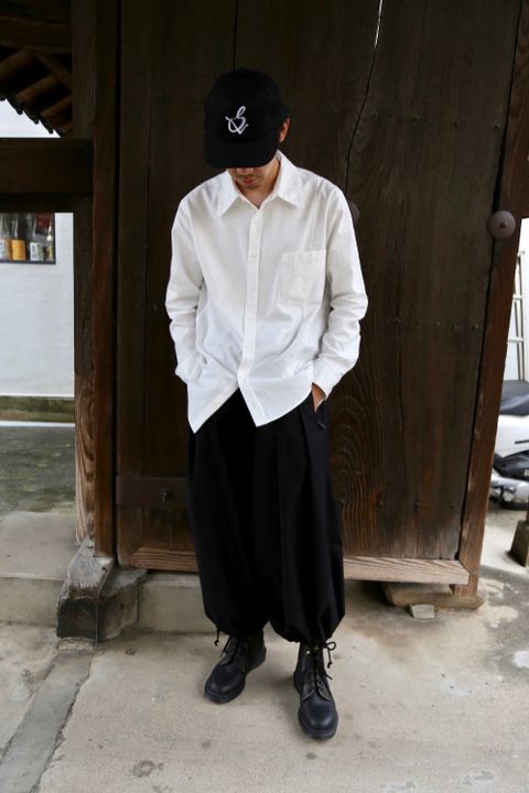 sulvam OX left embro shirt"WHITE"Style.2020.7.29.