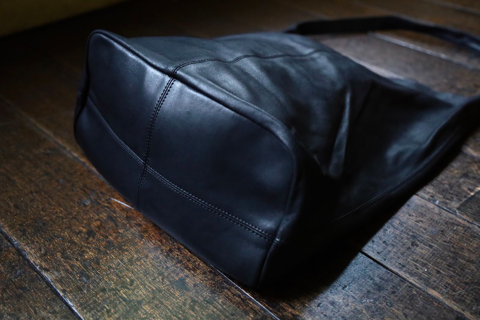 Morphee / モルフェトートバッグ CYLINDER L(CYL-BLK-101)BLACK