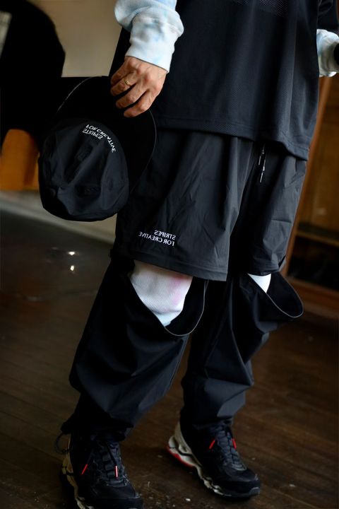 S.F.C SUPER WIDE DETACHABLE PANTS"BLACK"スタイル
