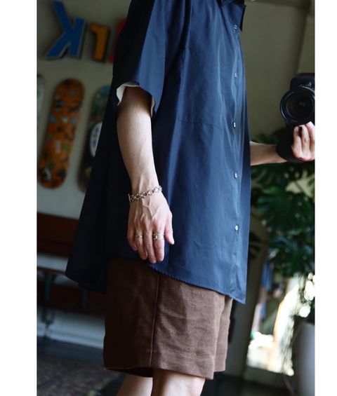 Graphpaper Broad S/S Oversized Regular Collar Shirt"NAVY"スタイル.2022.5.21.
