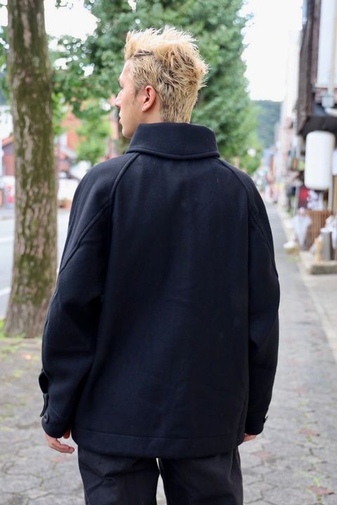 is-ness DUFFLE SMOCKS COAT 新作発売！