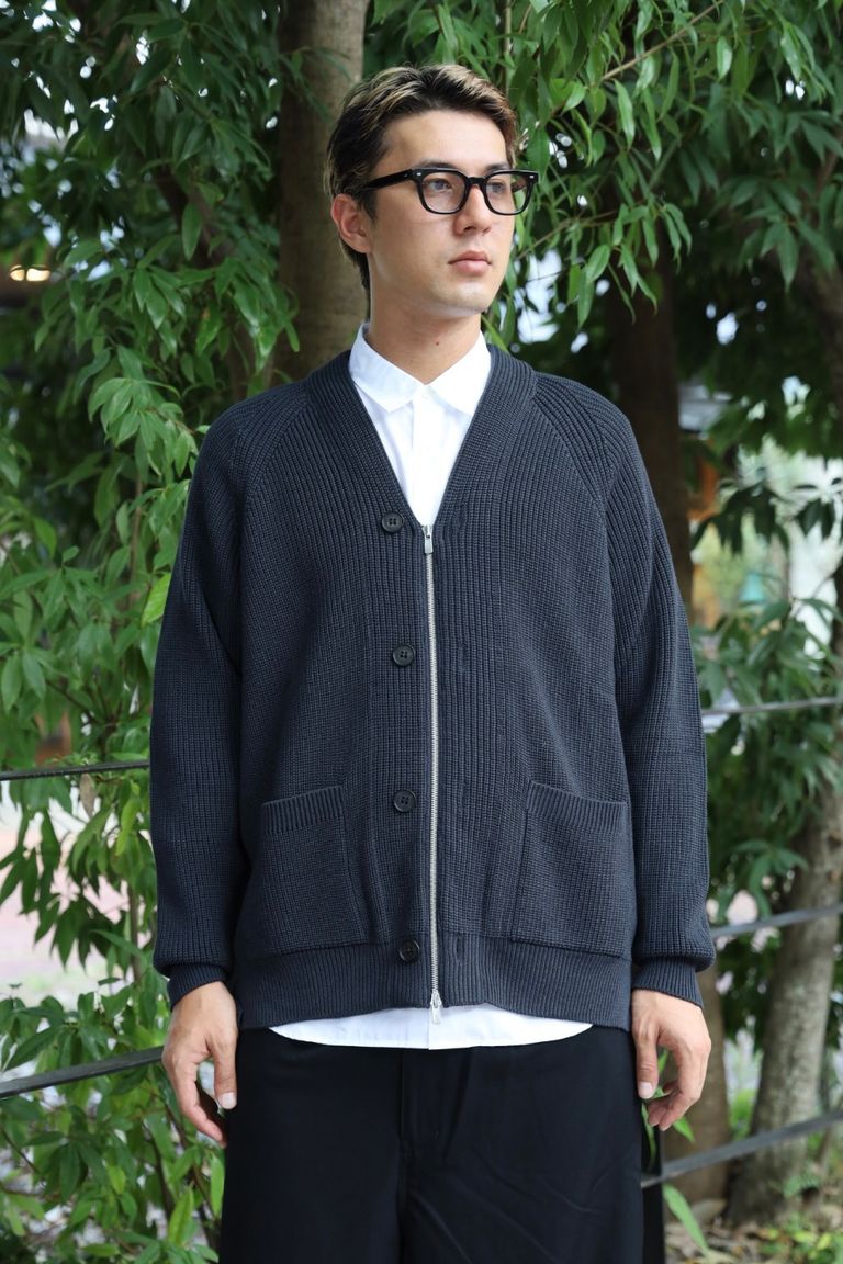 モデル186cm/着用サイズL