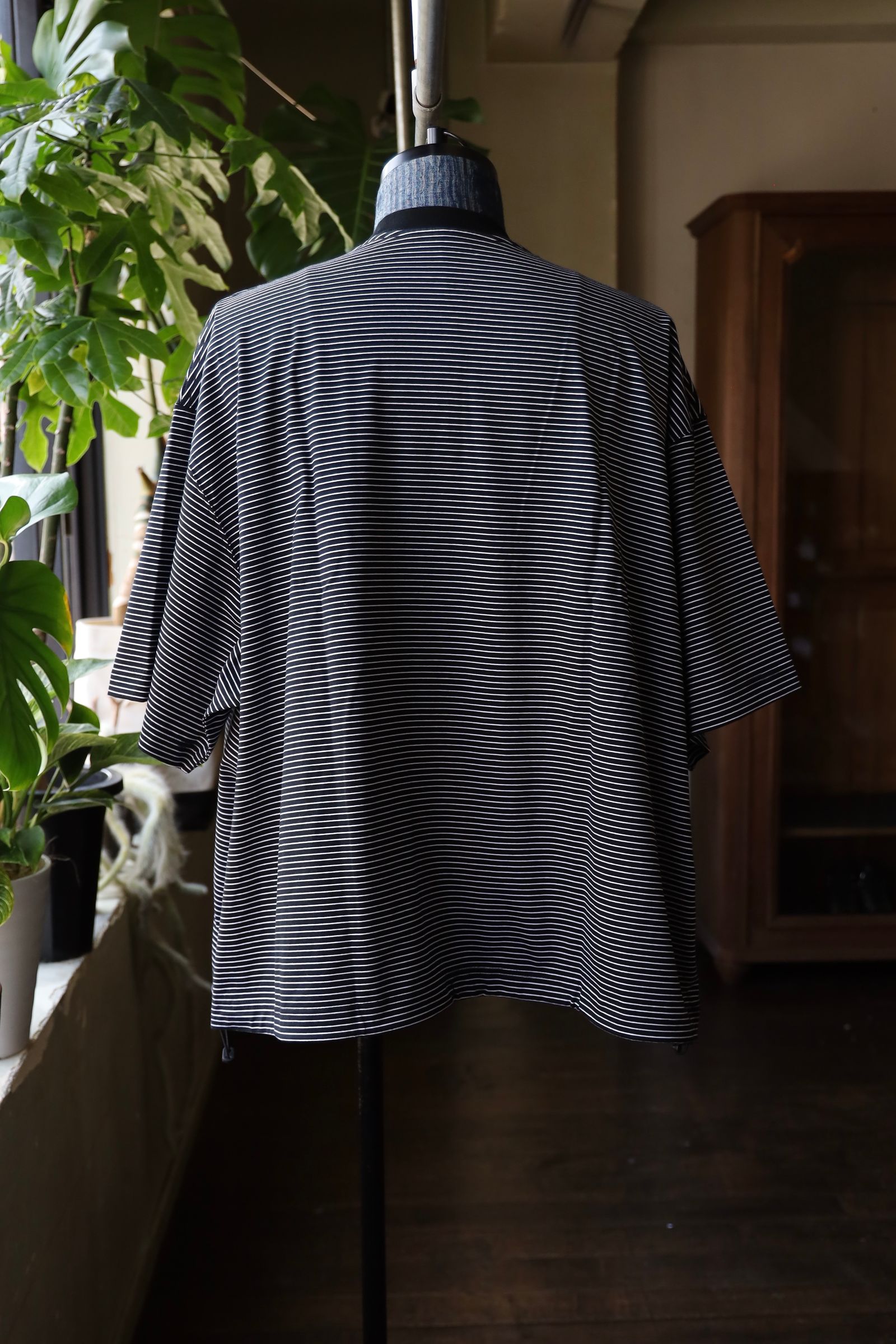 イズネス25SS BALLOON BORDER SHORTSLEEVE T-SHIRT(25SS_46_31SSSH05-3)BLACK×WHITE border