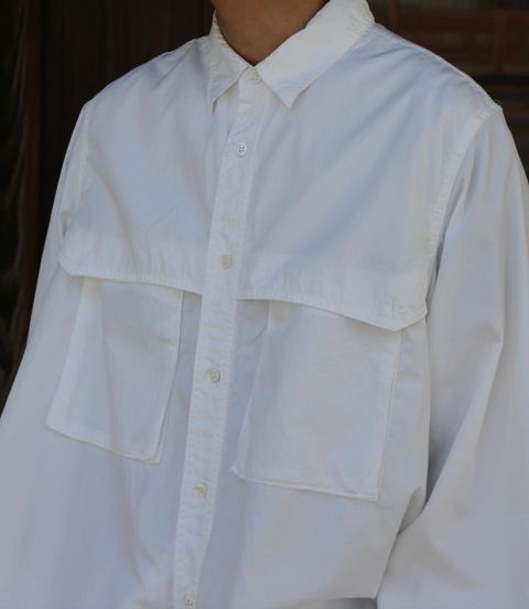 Graphpaper Garment Dyed Poplin Umbrella Yoke Shirt(GM211-50032) style. 2021.04.26.