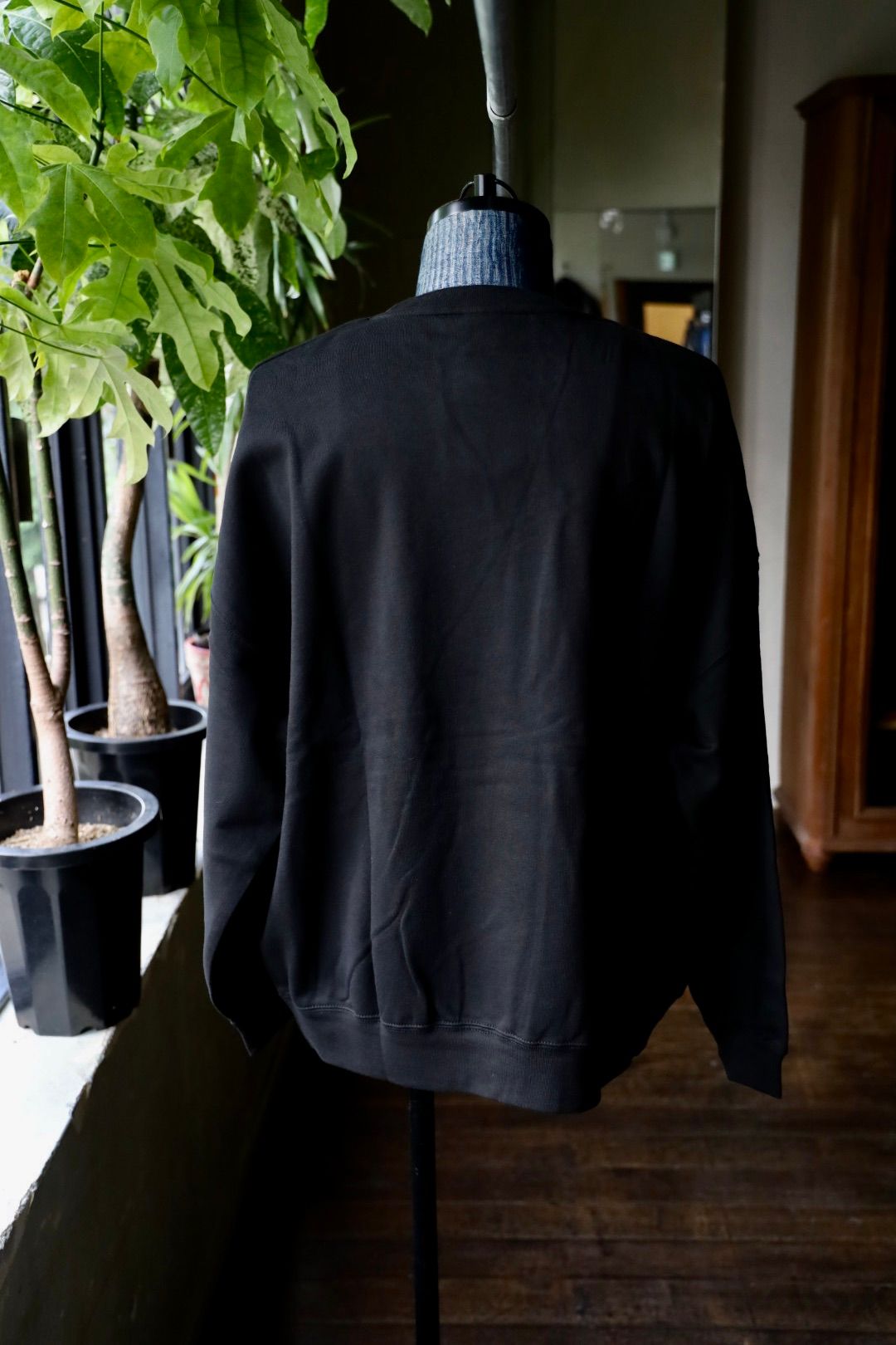 イズネスミュージック 25AW NEU WAVE SWEAT SHIRTS (NEUWAVESW01)BLACK☆新作発売！