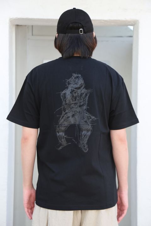 Yohji Yamamoto 半袖コットンTシャツ SS21 シグネチャーロゴ アートワーク(HD-T99-083) style.2021.4.13.