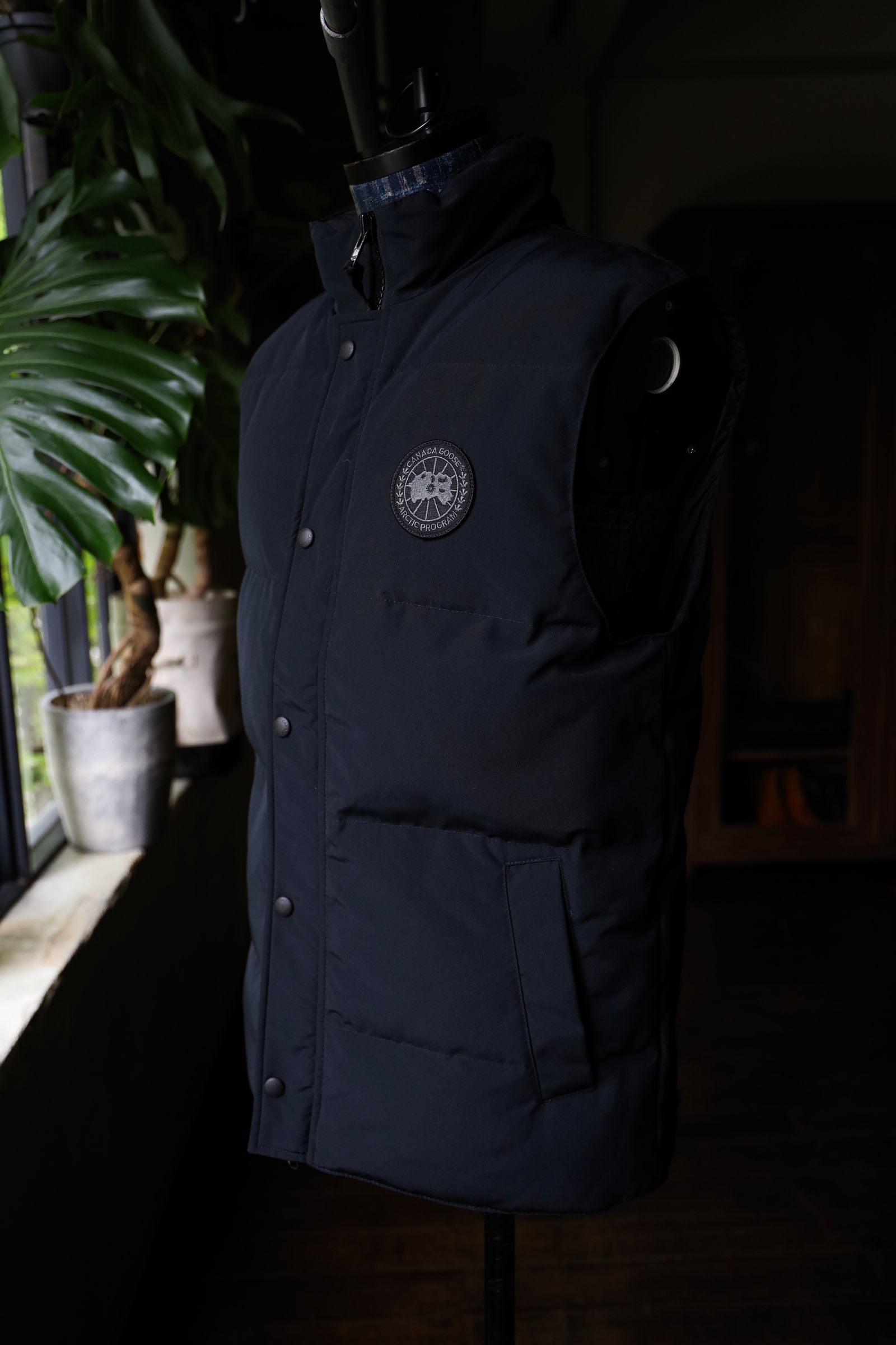 カナダグース ガーソンベストブラックレーベルGarson Vest Black Label(2081MB)Black☆新作発売！