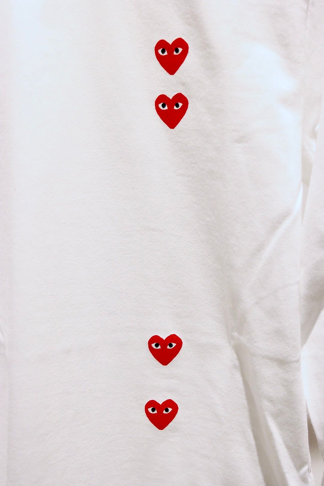 プレイコムデギャルソン PLAY VERTICAL 4 HEART L/S T-SHIRT RED  HEART(AX-T339-051)WHITE☆3月1日(金)発売！ - XS