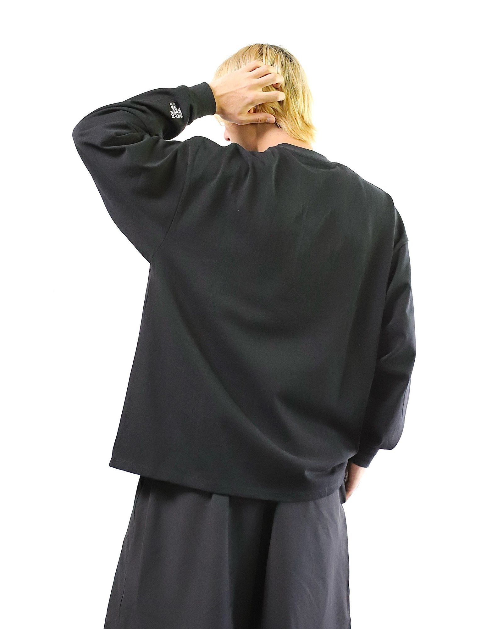 VIBTEX for FreshService 24SS  L/S CREW NECK TEE(BLACK) style 2024.5.17