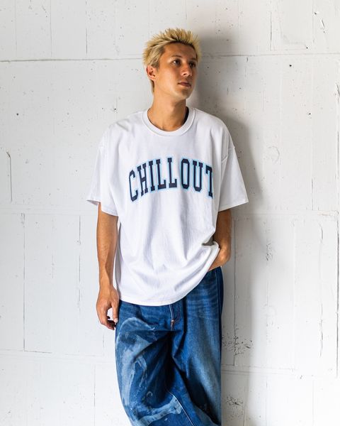 is-ness MUSIC CHILL OUT T-SHIRT MARKスタイル