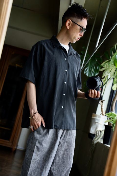 A.PRESSE Silk Cotton Open Collar S/S Shirtスタイル