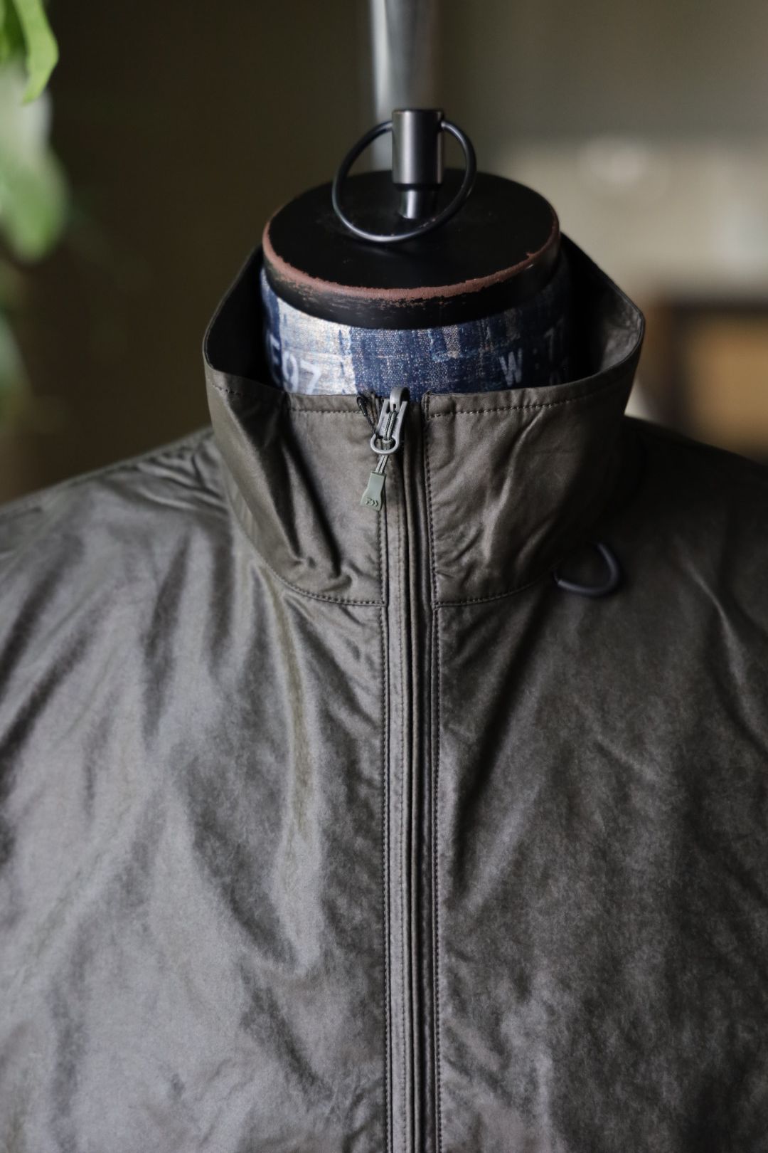 DAIWA PIER39 25FW TECH REVERSIBLE BRITISH HUNTER WINDBREAKER JACKET(BJ-72025W)D.GREEN