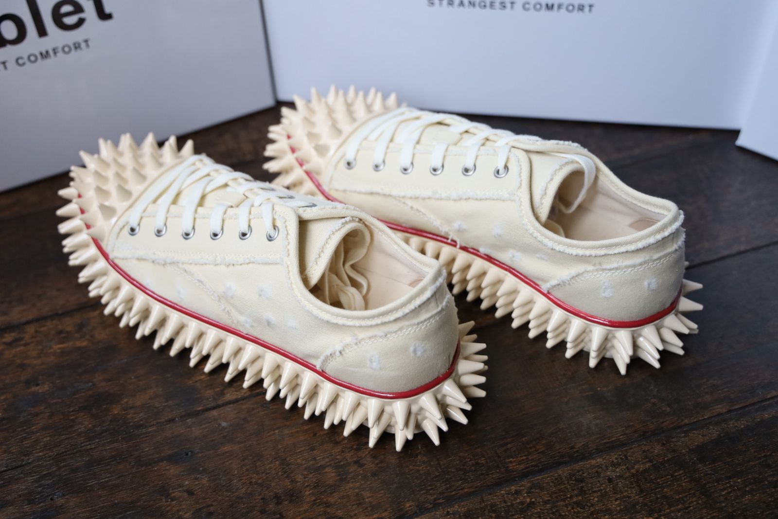 doublet 25AW スニーカーSPIKY CANVAS SNEAKER (25AW75FT62)WHITE