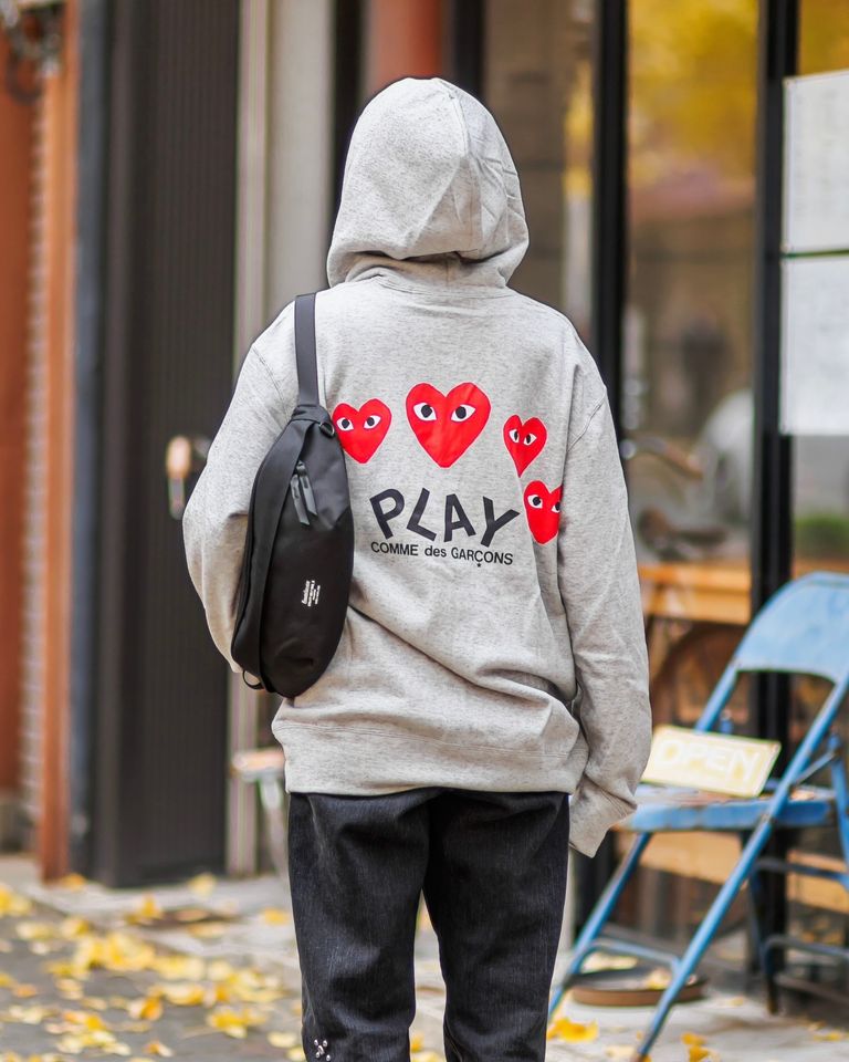 PLAY COMME des GARCONS - プレイコムデギャルソン 5ハートスウェット 