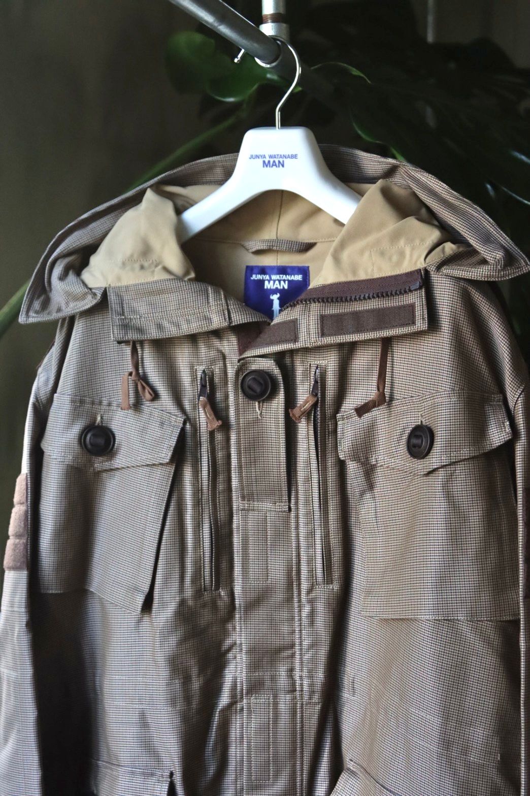 ジュンヤワタナベマン 22FW Jay Kayコラボ フーデッド ジャケット(WJ-J004-051)BEIGE/BLACK×BROWN/RED/WHITE