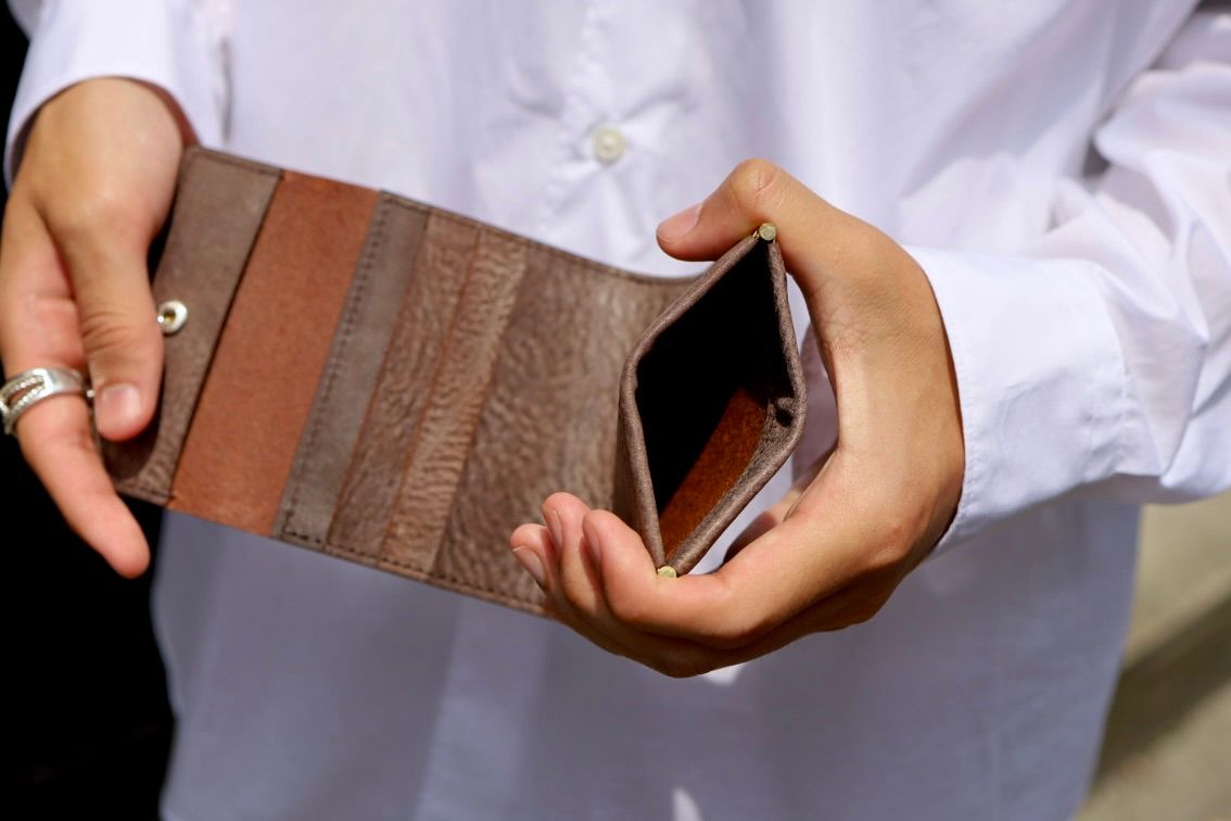 エンダースキーマ 財布 clasp wallet(li-rc-clw)choco