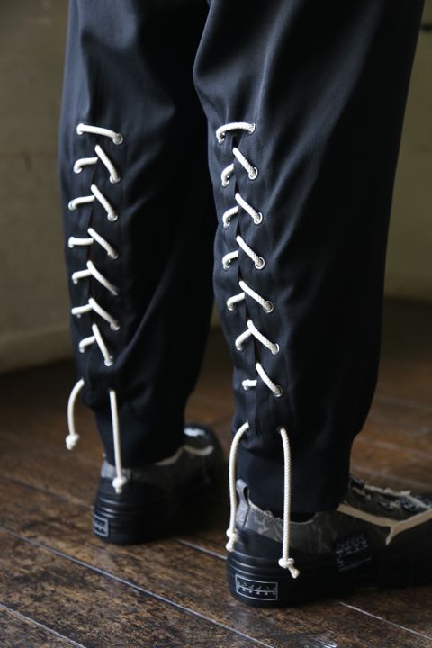 Yohji Yamamoto W-ヒモ開きレースアップパンツ(HD-P56-100) style 2021.01.20.