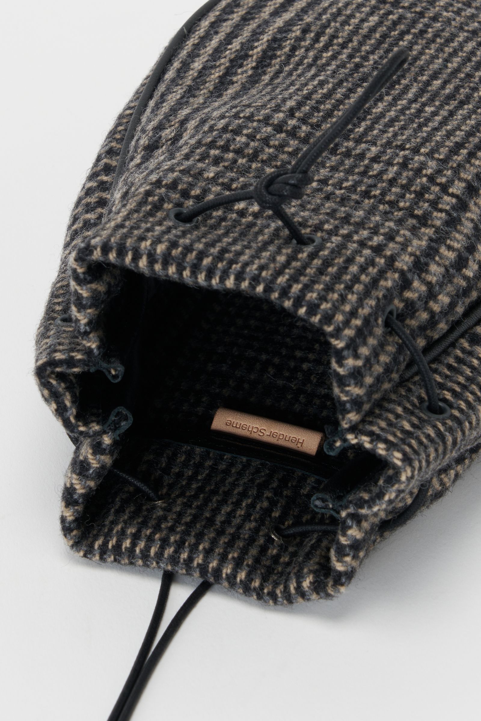 Hender Scheme エンダースキーマ senzu bag Hender Scheme (エンダースキーマ) senzu bag / センズバッグ
