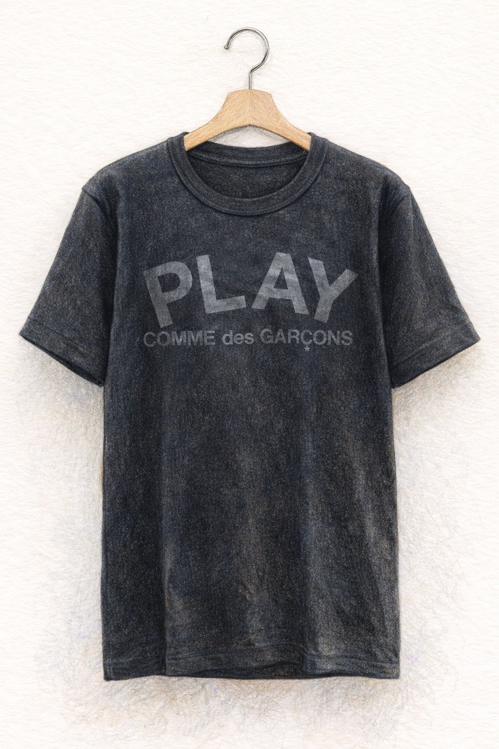 プレイコムデギャルソン PLAYロゴTシャツ (BLACK)