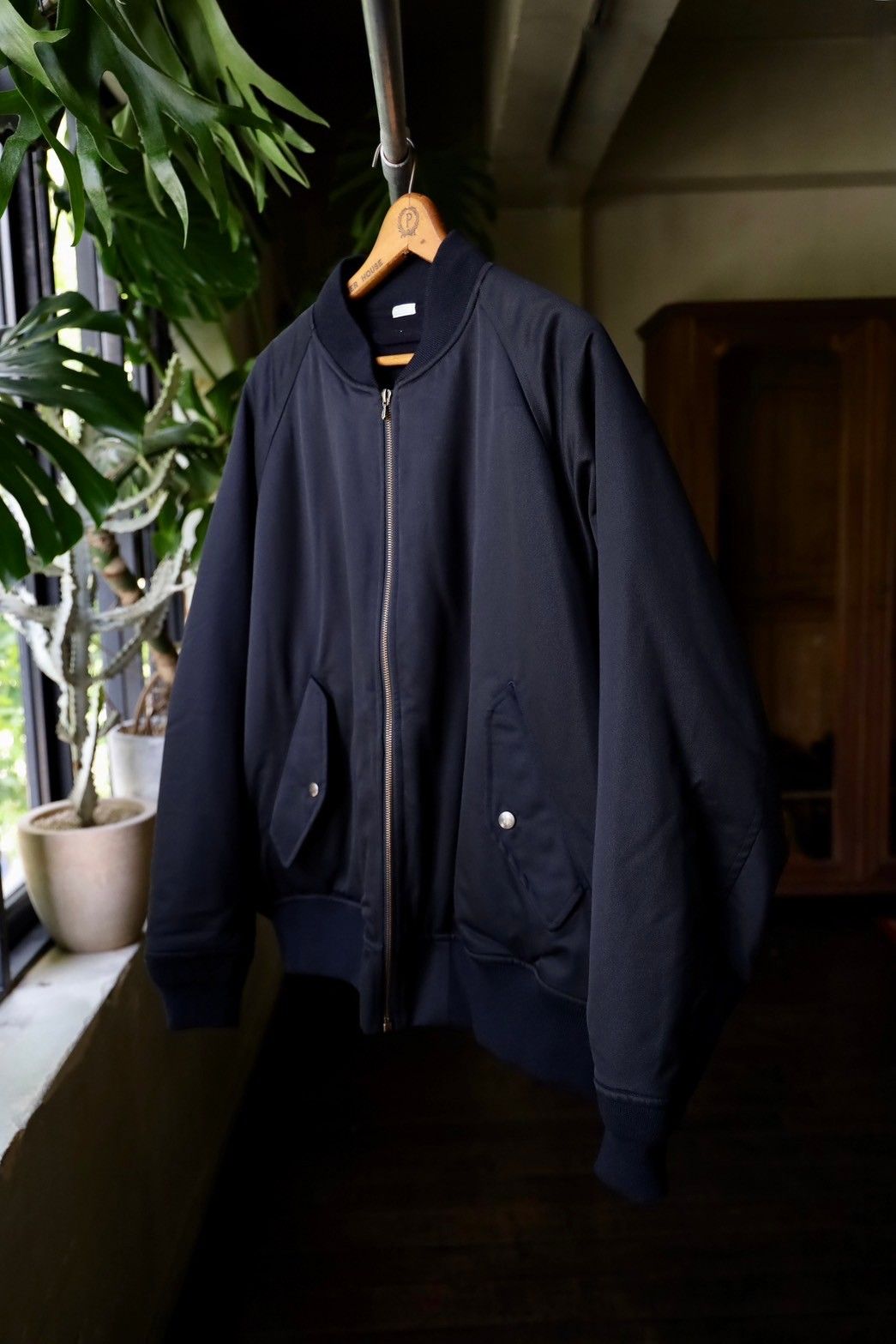 アプレッセ Silk Padding Jacket(24AAP-01-31H)D.NAVY