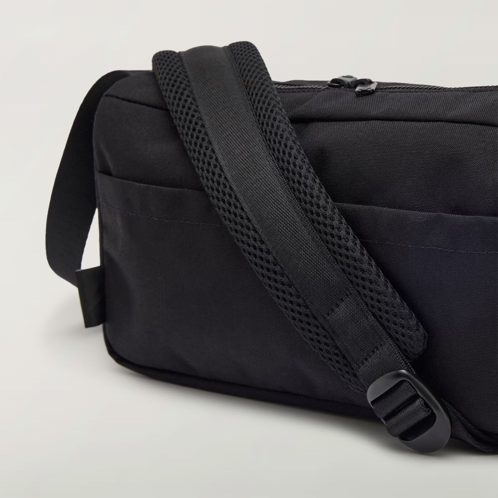 ワイスリー  Y-3 CROSSBODY BAG (KT0598)BLACK☆新作発売！