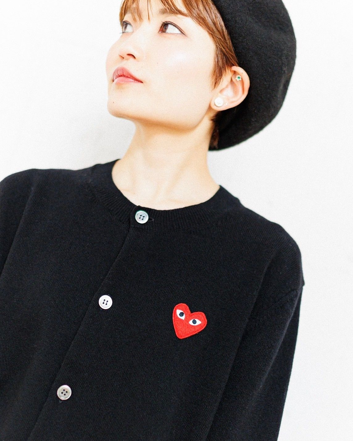 PLAY COMME des GARCONS 新作ROUND NECK CARDIGAN stlye.2025.2.12