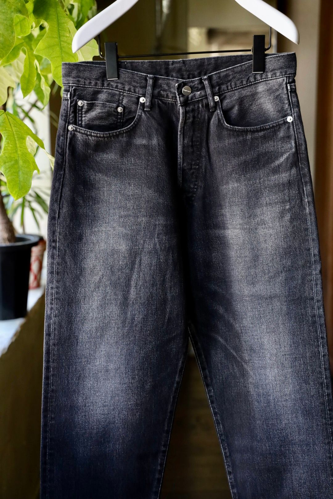 グラフペーパー25AW Selvage Denim Five Pocket Tapered Pants(GU253-40058DB)BLACK_DARK FADE☆7月26日(土)発売！