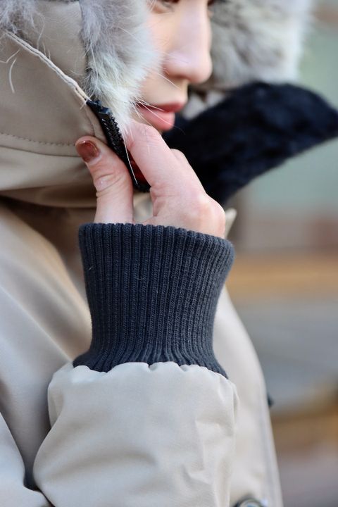 CANADA GOOSE LABRADOR BOMBER"TAN"style.2021.12.4.
