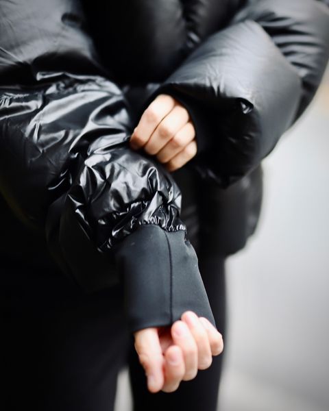 CANADA GOOSE 新作CYPRESS CROPPED PUFFER BLACK LABEL style.2023.12.7