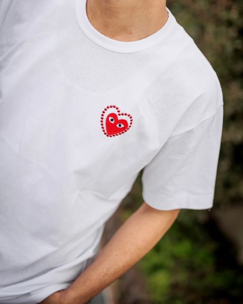 PLAY COMME des GARSONS METALSTONE HEART Tシャツ(WHITE RED) 新作発売！