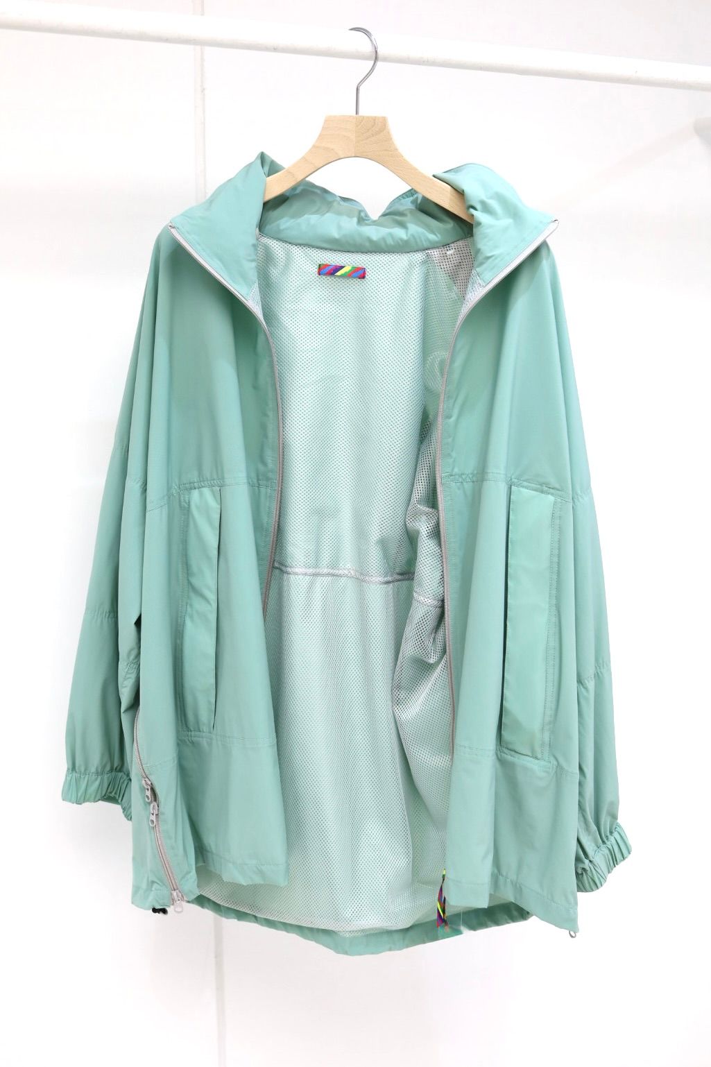 イズネス 26SS Technical Ventilation Coat(26SS_29_1008SSJK09)MINT☆新作発売！