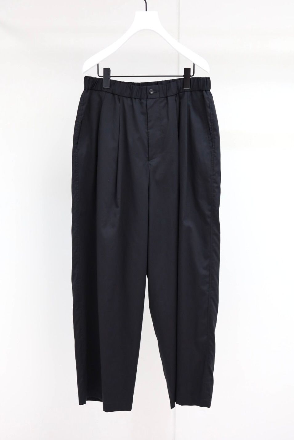 グラフペーパー26SS Silicon Poplin Two Tuck Easy Pants(GM261-40182)BLACK☆2月28日(土)発売！