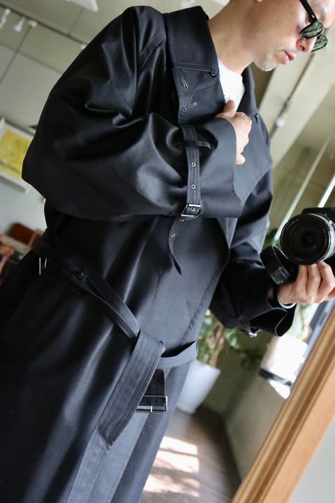 blurhms Gabardine Double Belt Trench Coatスタイル.2022.7.24.