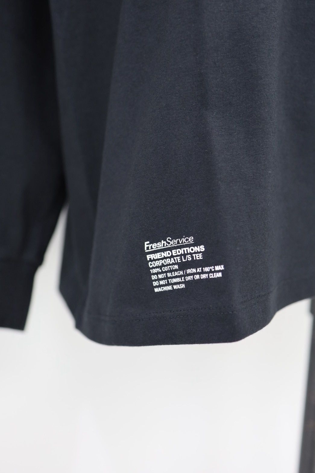 フレッシュサービス FRIEND EDITIONS CORPORATE US TEE"NYC x TYO"(FSC261-70089FE)BLACK☆3月14日(土)発売！