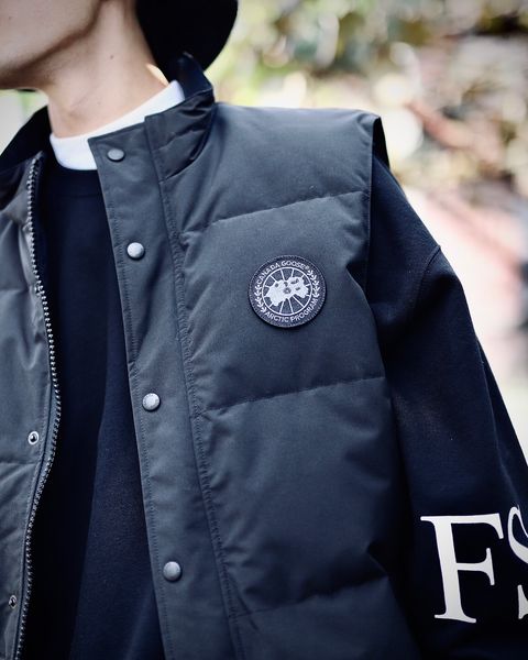 CANADA GOOSE カナダグース23AW GARSON VEST BLACK LABELスタイル