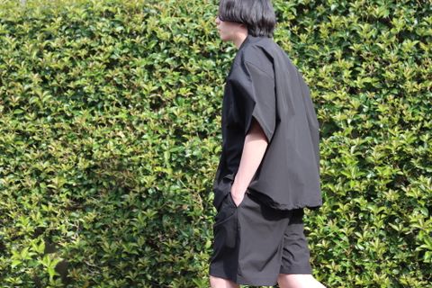 is-ness BALLOON WIDE SHIRT(1022SSSH03) style.2022.4.25