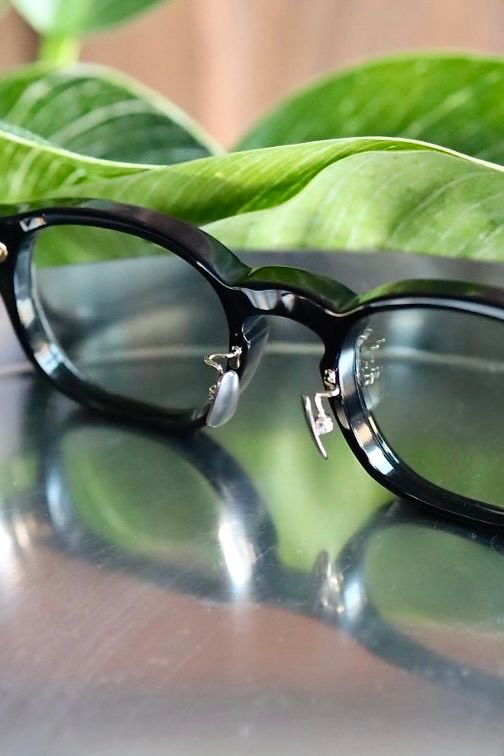 ノチノオプティカル "NOCHINO FR" #1.GLOSS BLACK × CLEAR to GREY (調光モデル)☆11月22日(土)再入荷！