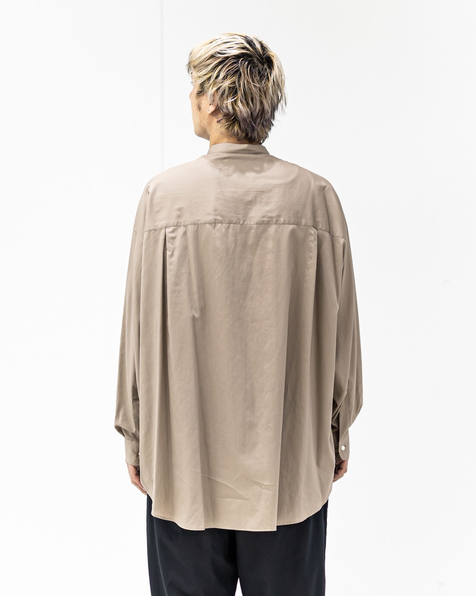 グラフペーパー26SS Silicon Poplin Oversized Band Collar Shirt(GM261-50181)TAUPE☆2月28日(土)発売！
