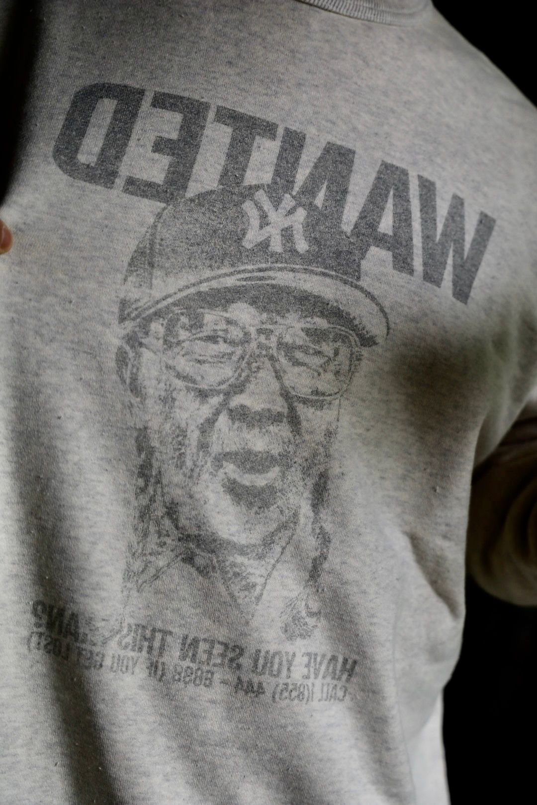 LASTMAN 24AW ラストマン大久保篤志 PRINTED CREW NECK "WANTED"スタイル