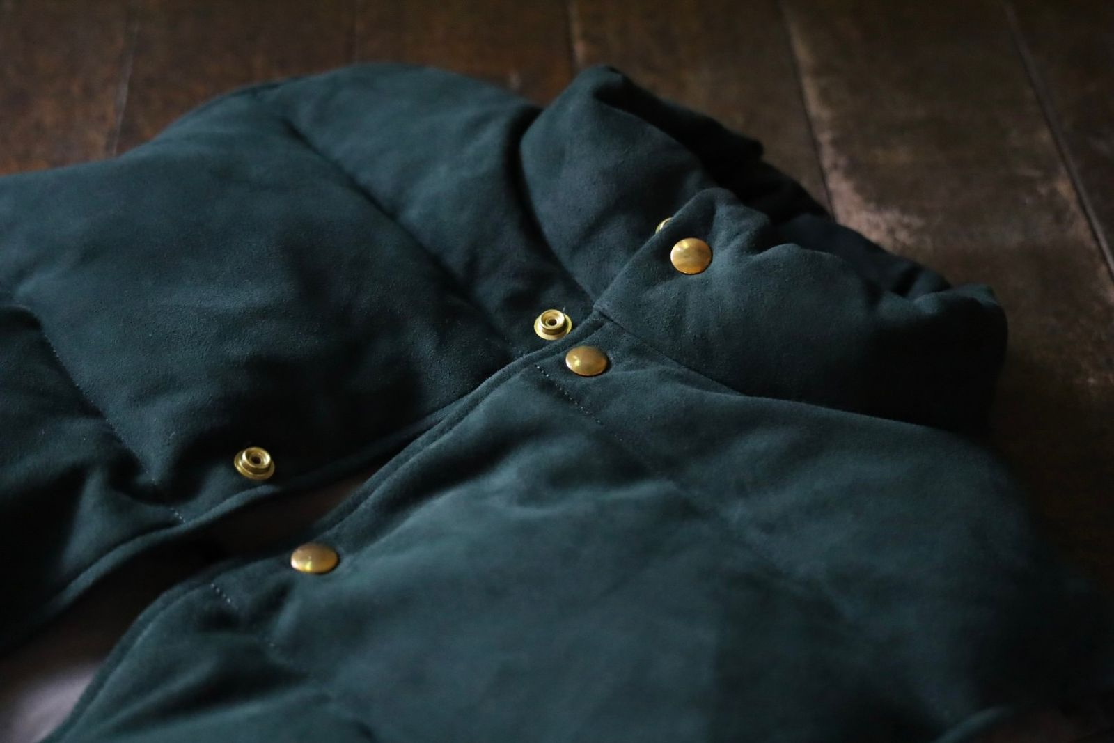 アプレッセ Suede Down Vest(24AAP- 01-06H)GREEN☆10月19日(土)発売！