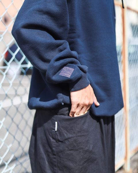 STRIPES FOR CREATIVE FW23 SFC RAGLAN CREWスタイル